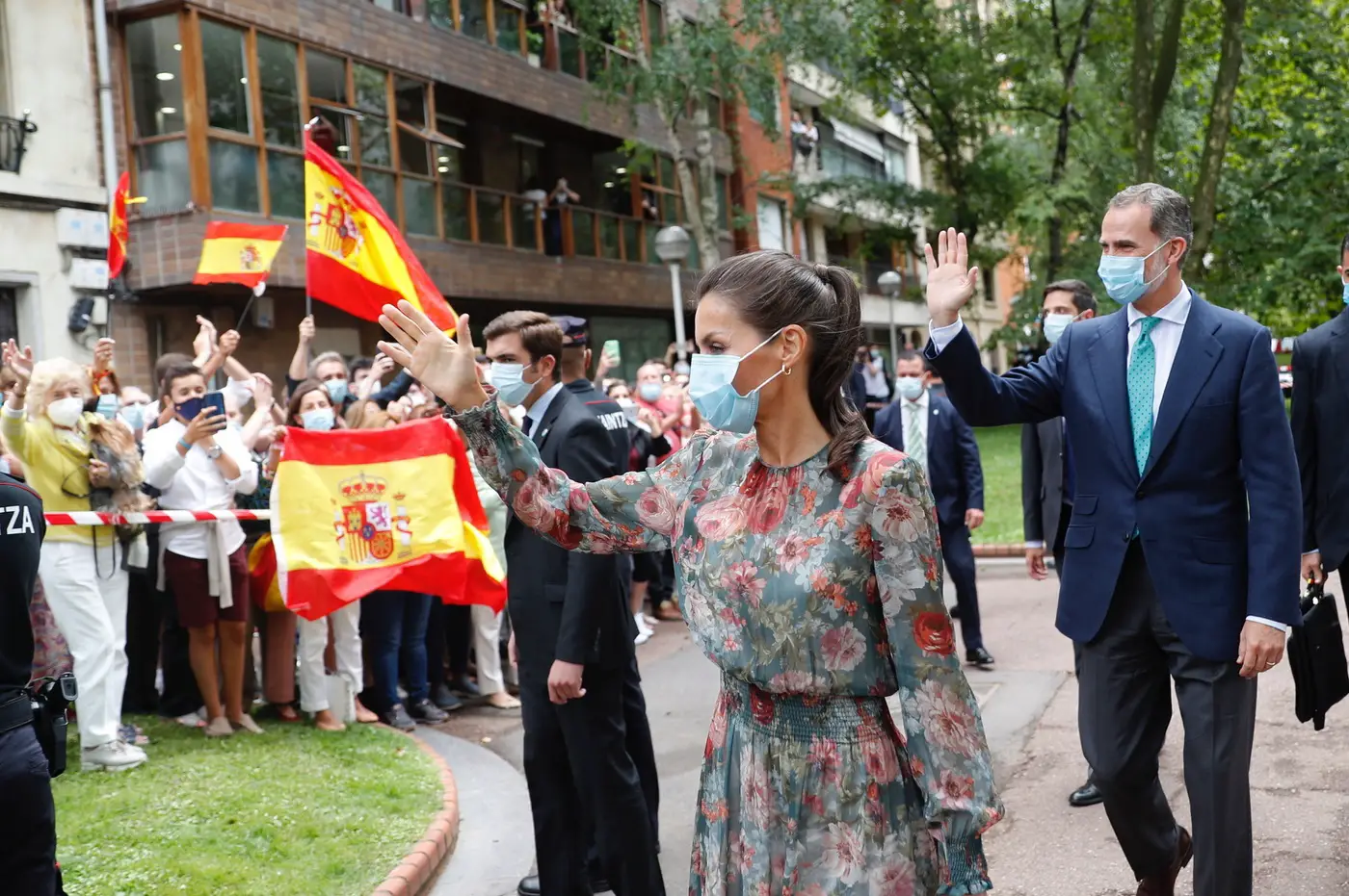 King Felipe and Queen Letizia leaving the Bilbao Fine Arts Museum