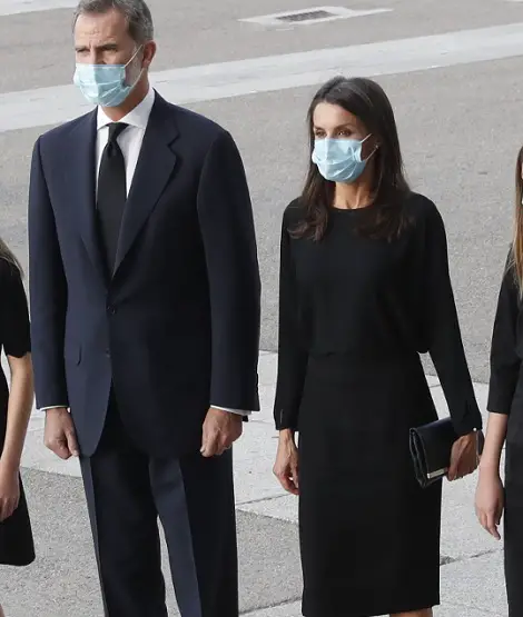 Queen Letizia in black for funeral mass for COVID19 victims