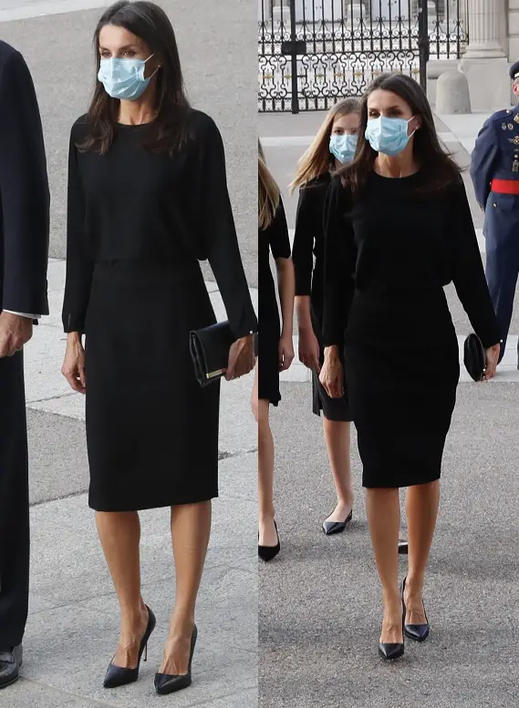 Queen Letizia of Spain chose a black outfit for funeral mass for COVID19 victims