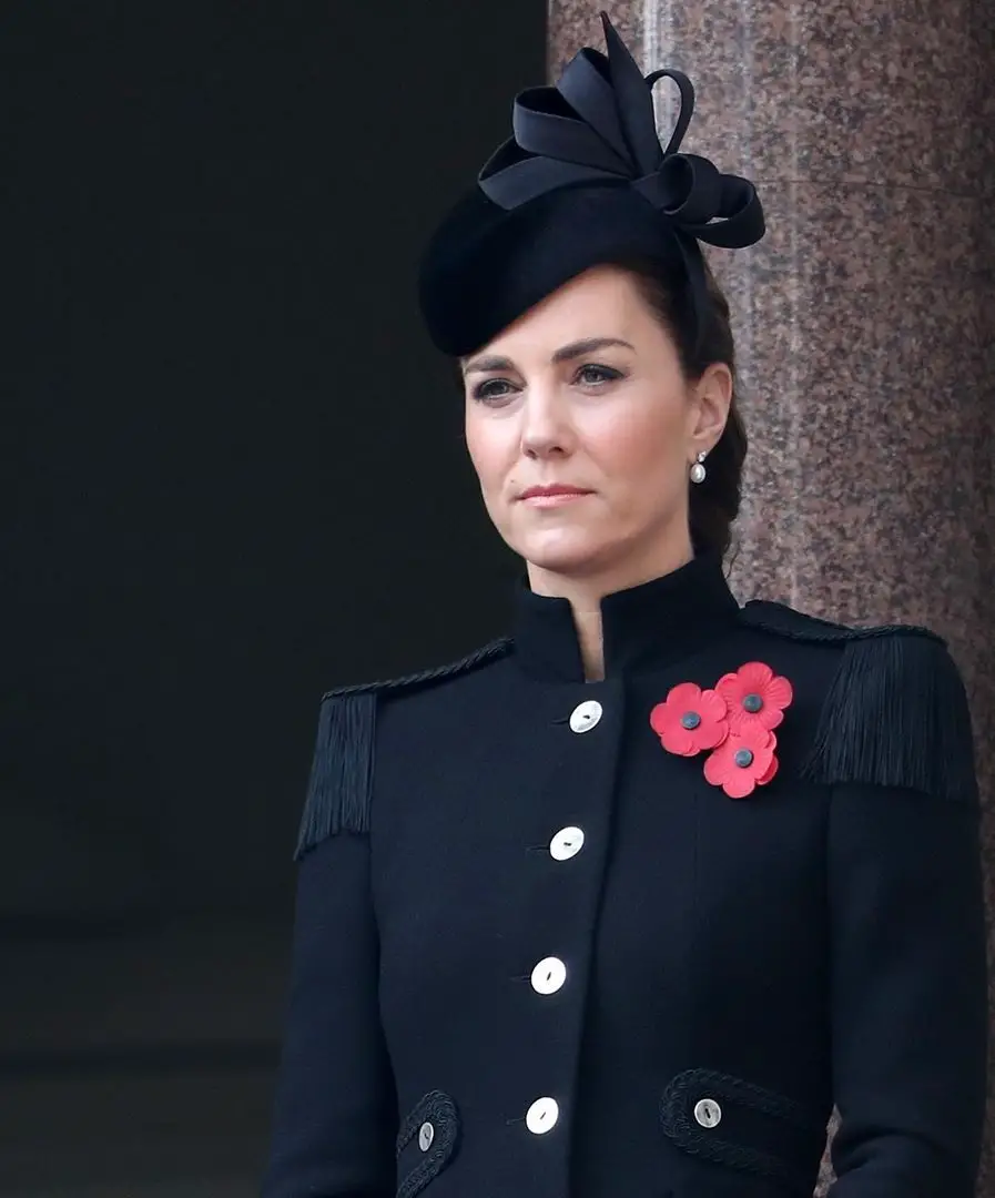 The Duchess of Cambridge joined British Royal Family at Socially distanced 2020 Remembrance Day Service
