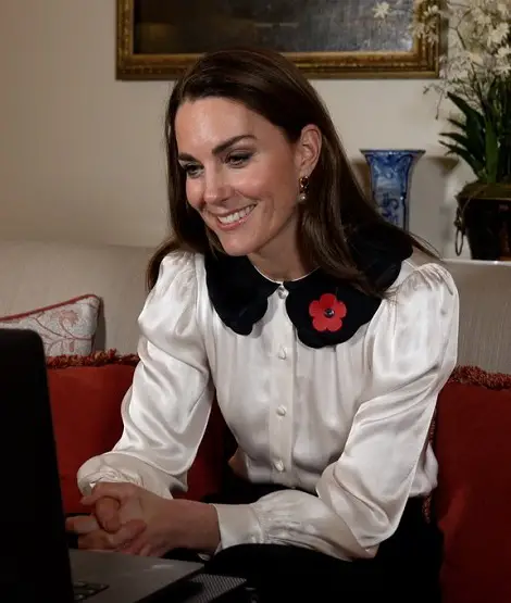 The Duchess of Cambridge talked to the armed forces families