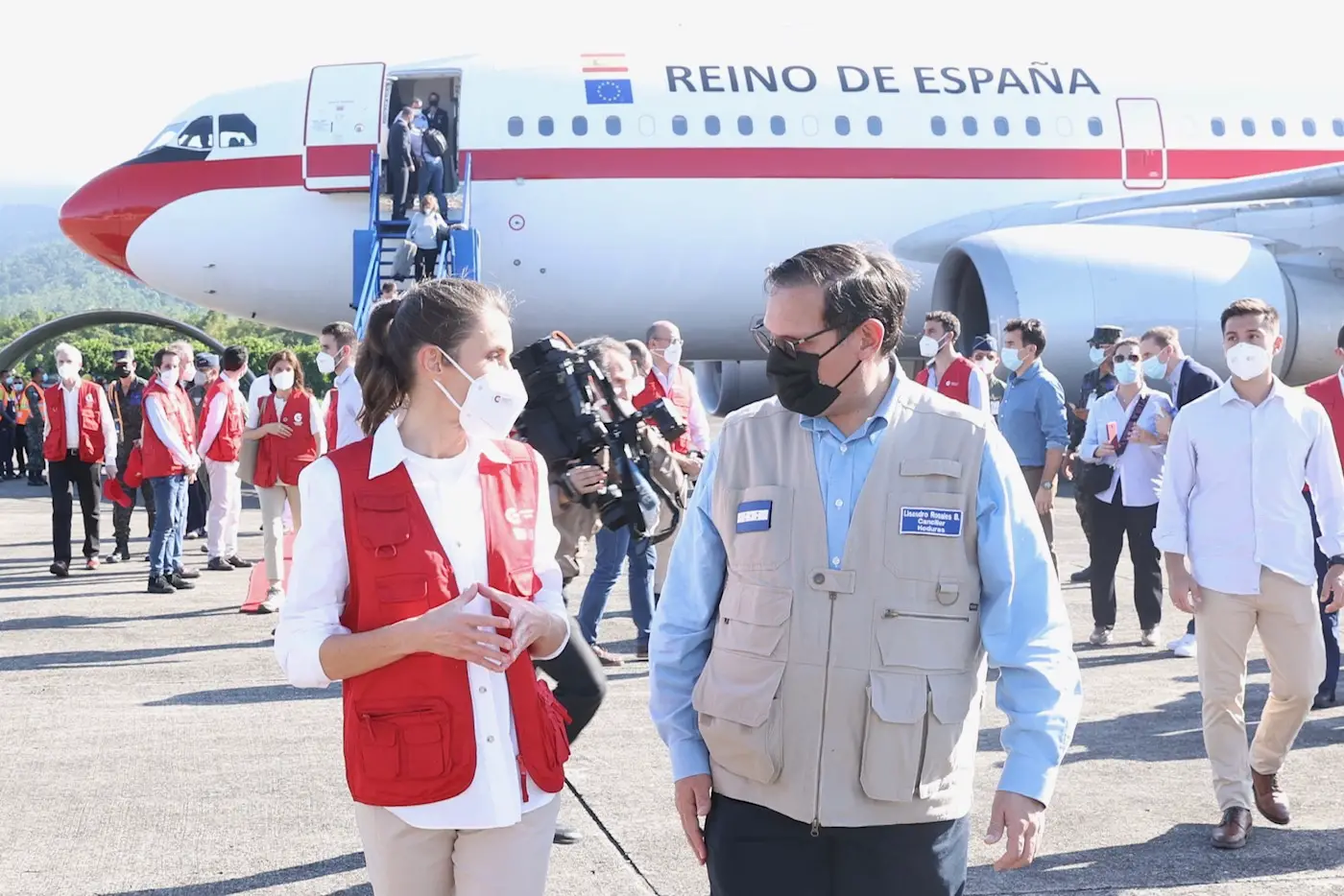 Queen Letizia of Spain arrived in Honduras for a humanitarian aid trip