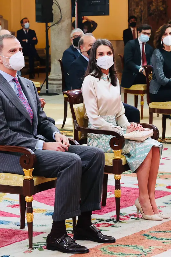 Queen Letizia brought a Familiar style back for the Accreditation ceremony in Madrid
