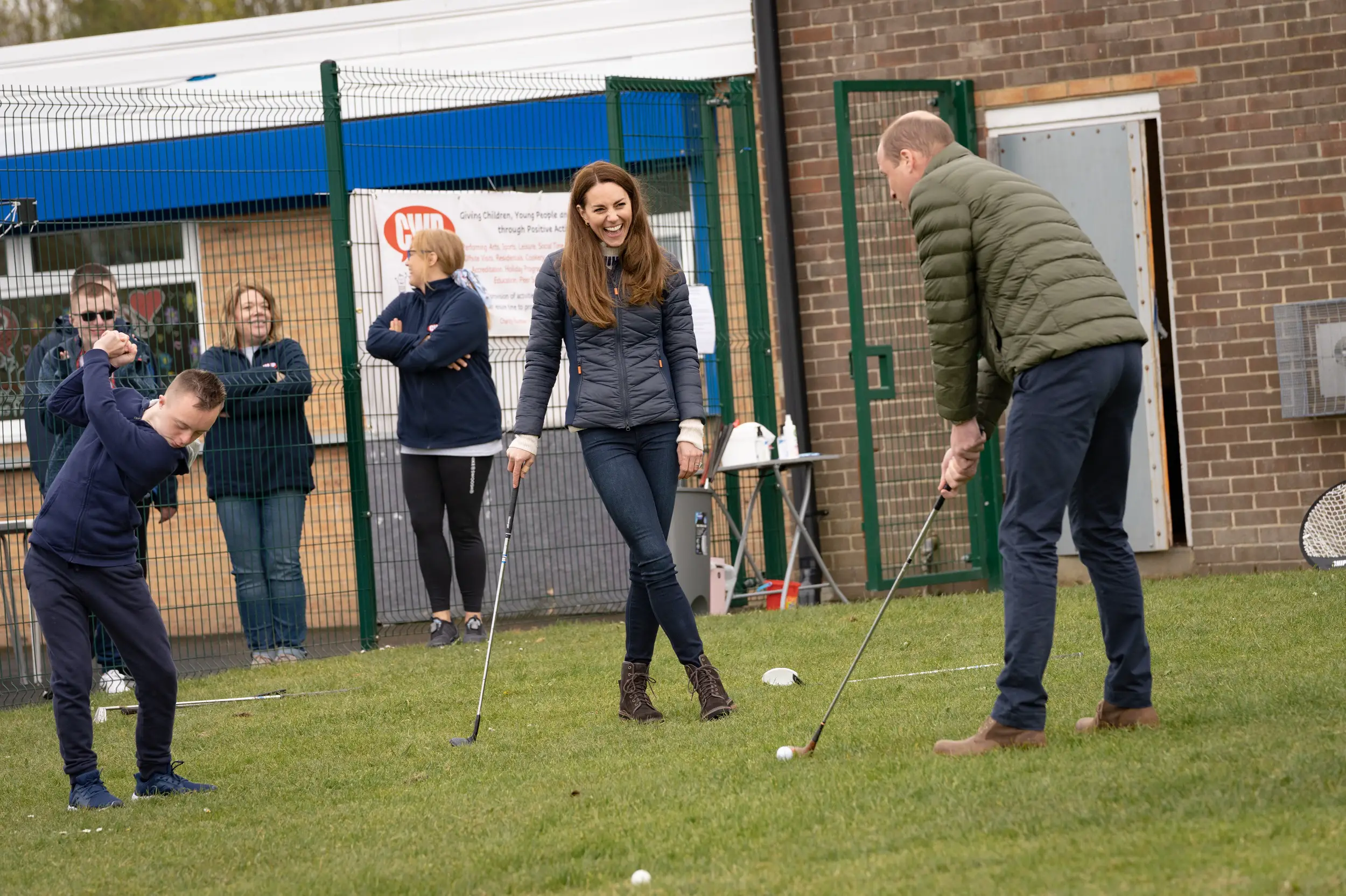 The Duke and Duchess of Cambridge played golf with children