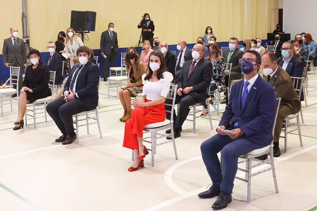 Queen Letizia of Spain traveled to the Murcian town of Totana to preside over a new edition of this meeting organized by the Spanish Federation of Rare Diseases (FEDER)