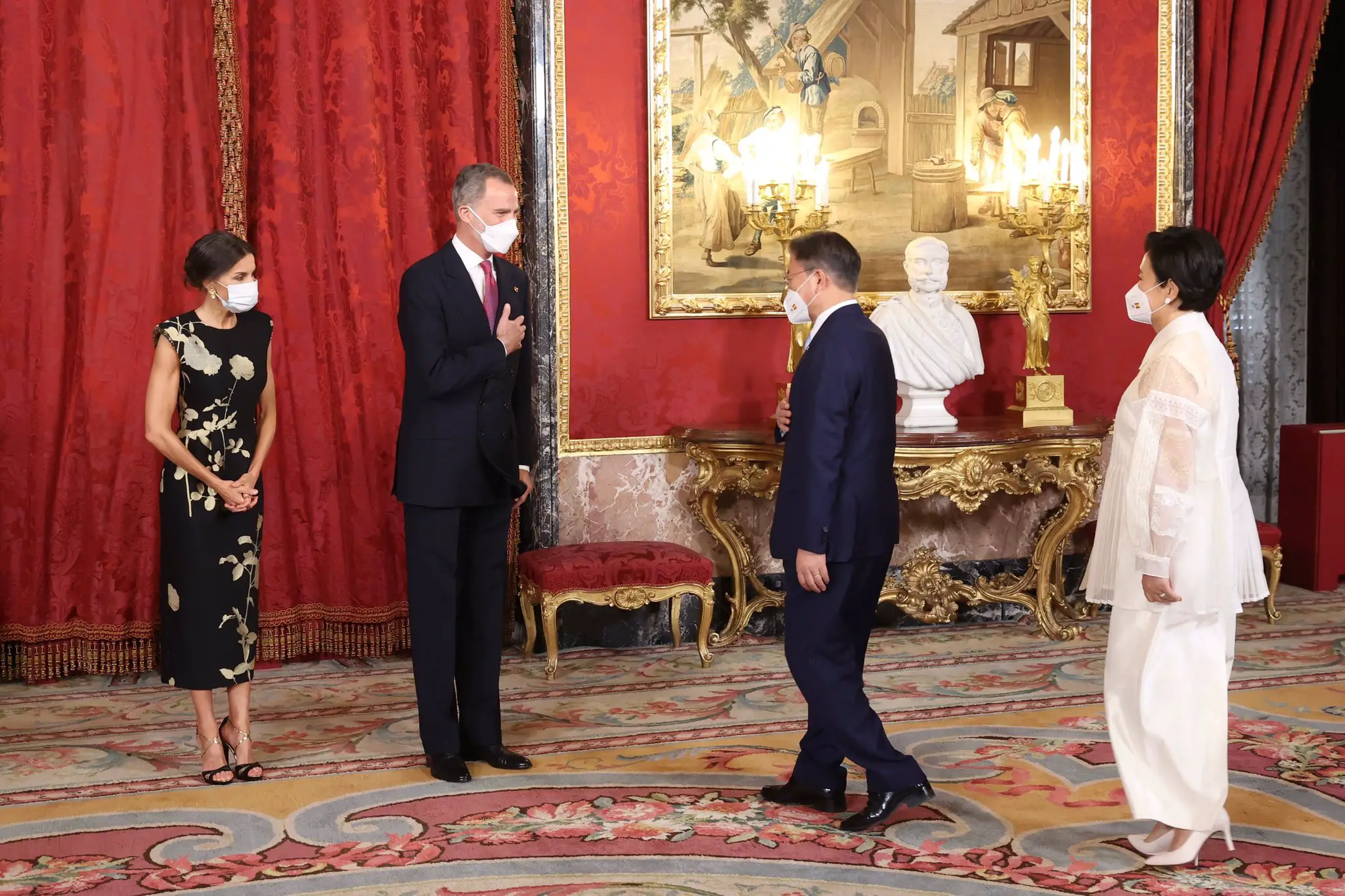 Queen Letizia wore her Dries Van Noten black printed dress that she first wore at the “Francisco Cerecedo” Journalism awards in November 2019.