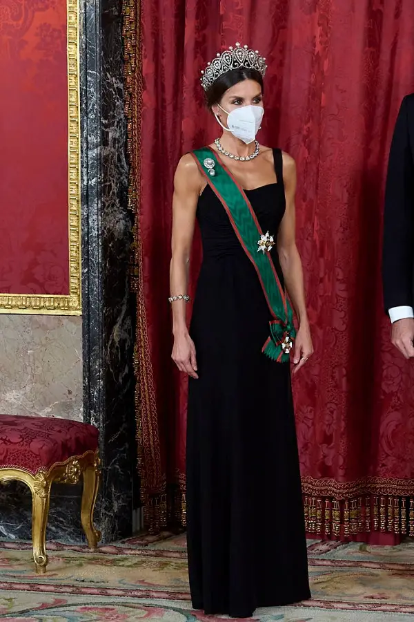 Queen Letizia in black sleeveless dress for Italian State Banquet