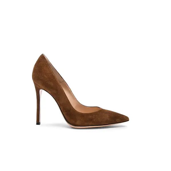 The Duchess of Cambridge wore Gianvito Rossi Suede Brown Pumps