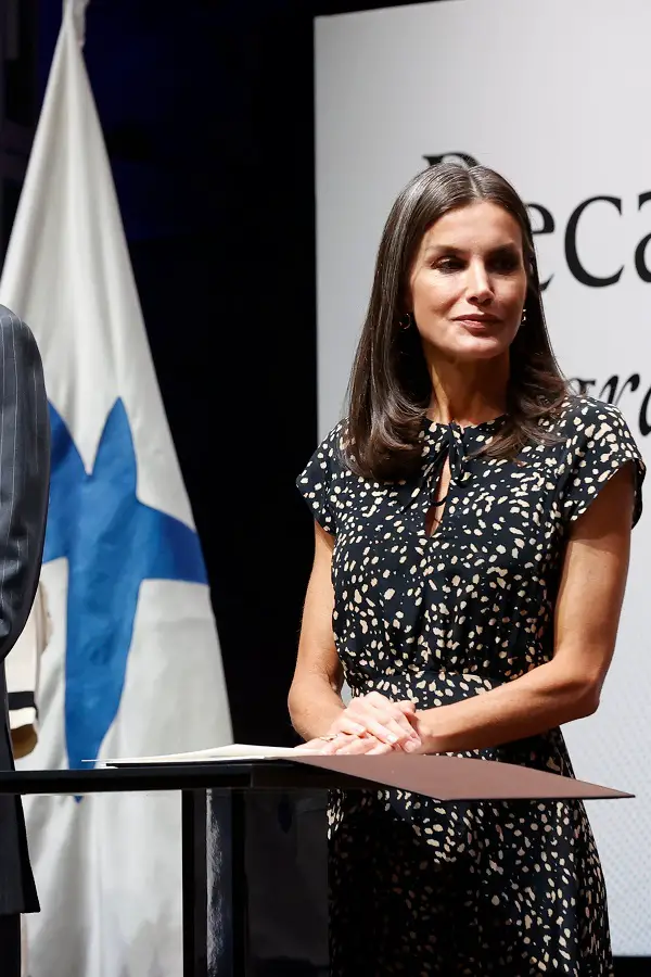 King Felipe and Queen Letizia presented La Caixa Scholarhsips in Madrid
